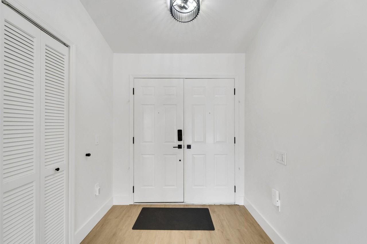 Alton Road - Photo 2 of 25