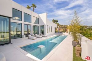 featured image of 9405 Sierra Mar Pl