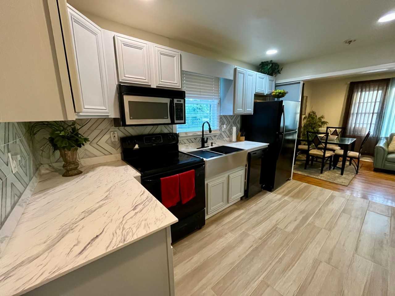 Anderson Ave Nw - Photo 5 of 21