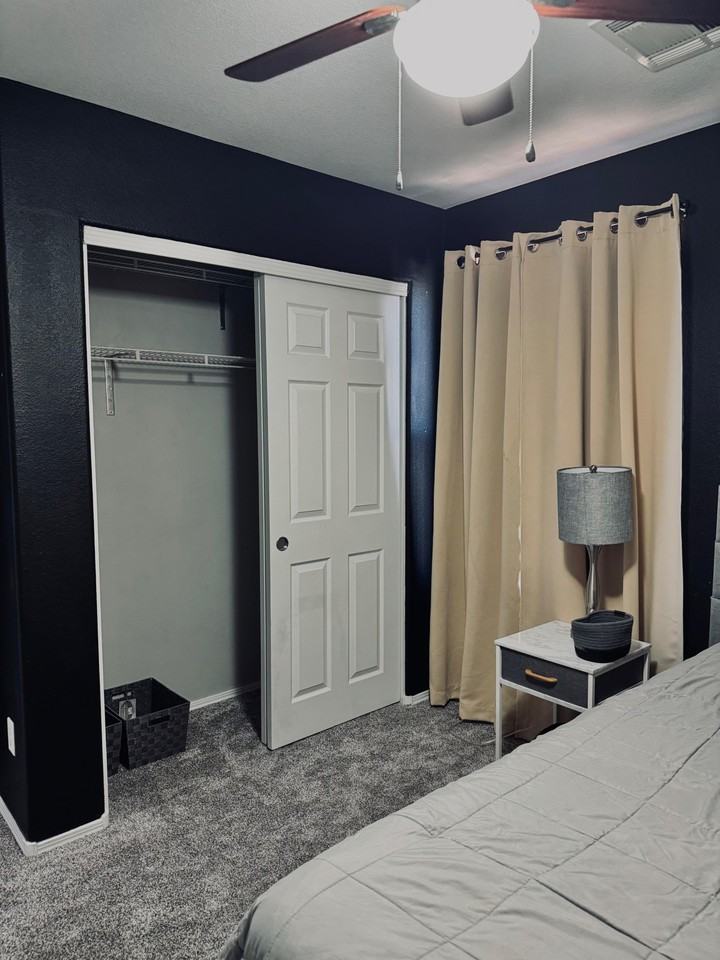 Grand Sequoia St - Photo 7 of 7