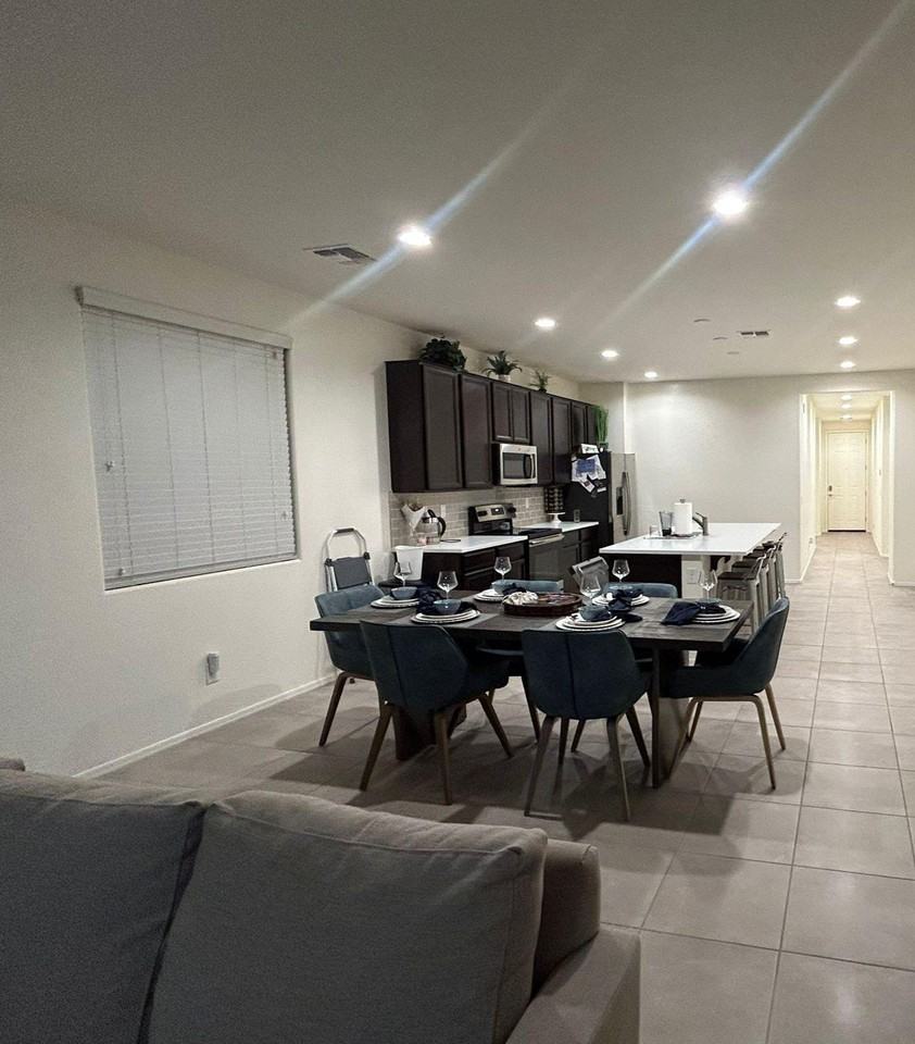 West Tonto Street - Photo 2 of 5