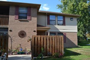 19101 Surrey Ln - Photo 1 of 1