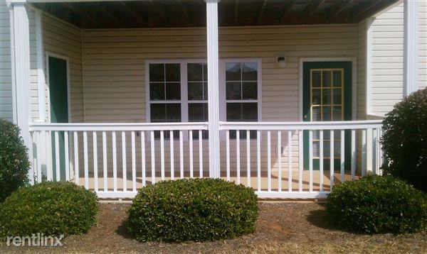 Ashton Pointe Apartments - Photo 2 of 10