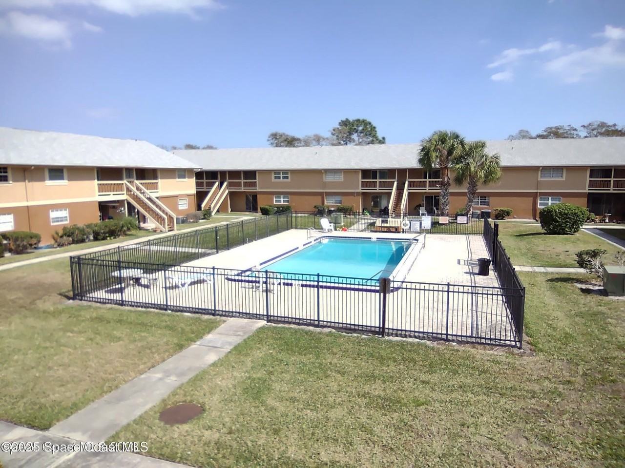 269 Ulster Ct - Photo 6 of 10