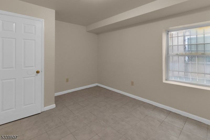 48 1st St Apt 1 - Photo 7 of 16
