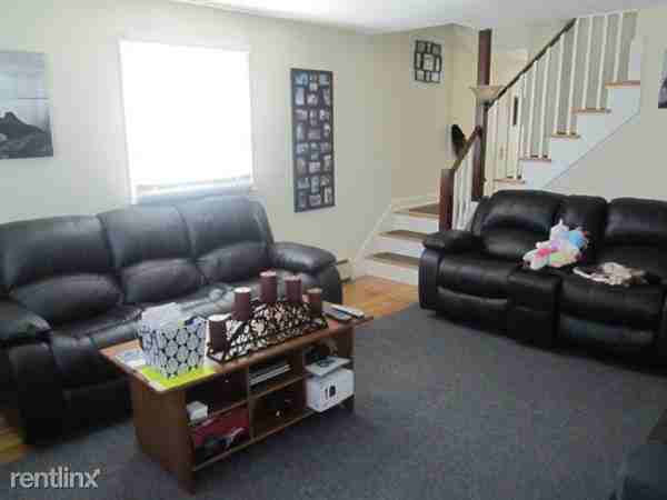 Ponus Ave. - Photo 2 of 6