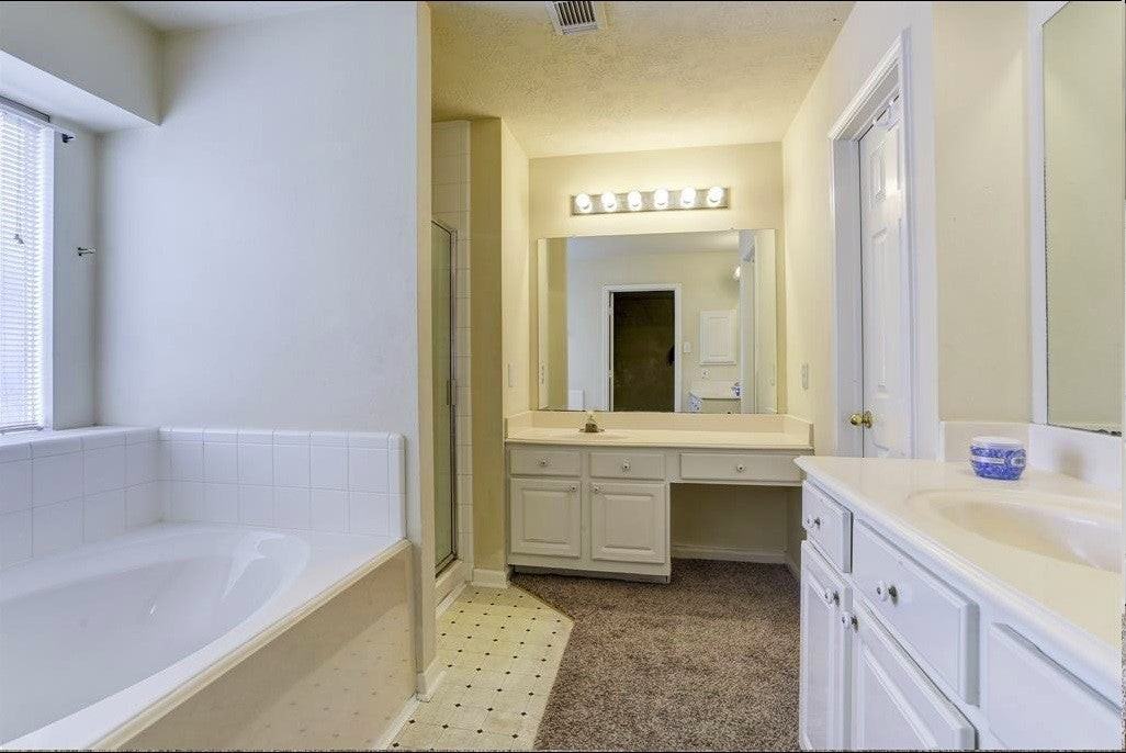 3306 Signal Hill Drive - Photo 7 of 10