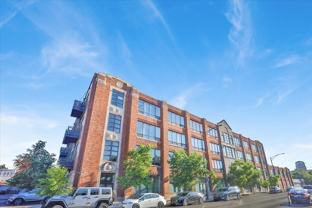 4131 W Belmont Ave #301 - Photo 1 of 1