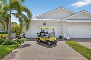 14582 Edgewater Cir - Photo 1 of 1
