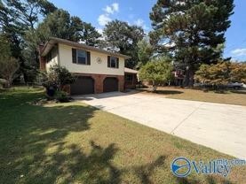 11206 Woodcrest Dr Se - Photo 1 of 1