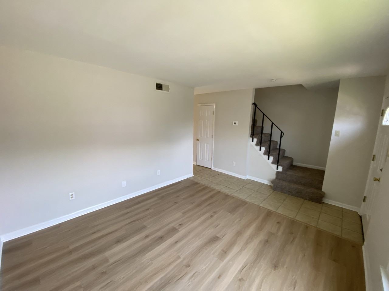 128 Hickok Circle - Photo 5 of 30