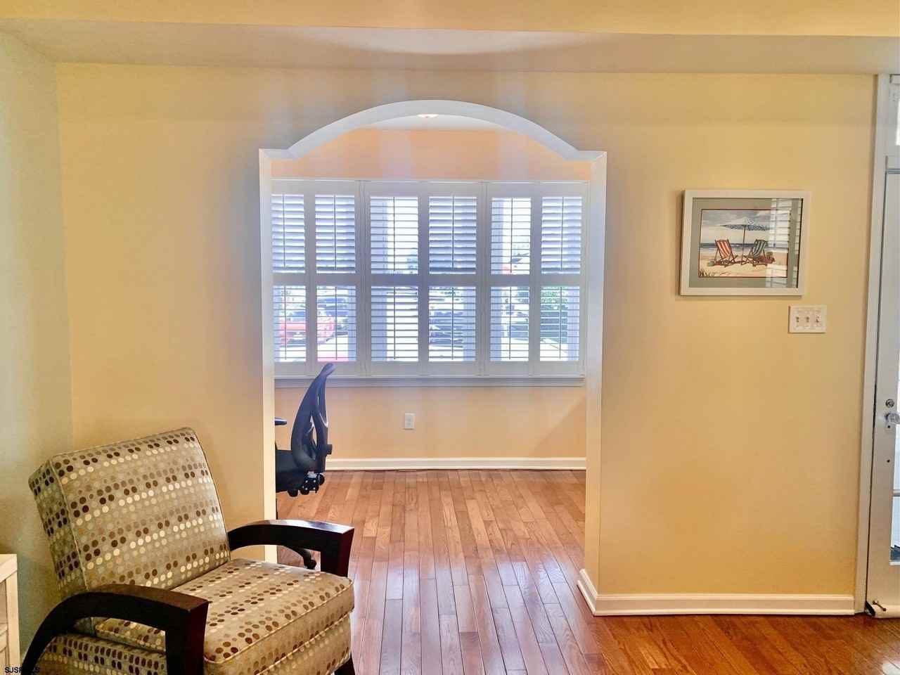 6512 Winchester Ave - Photo 4 of 23