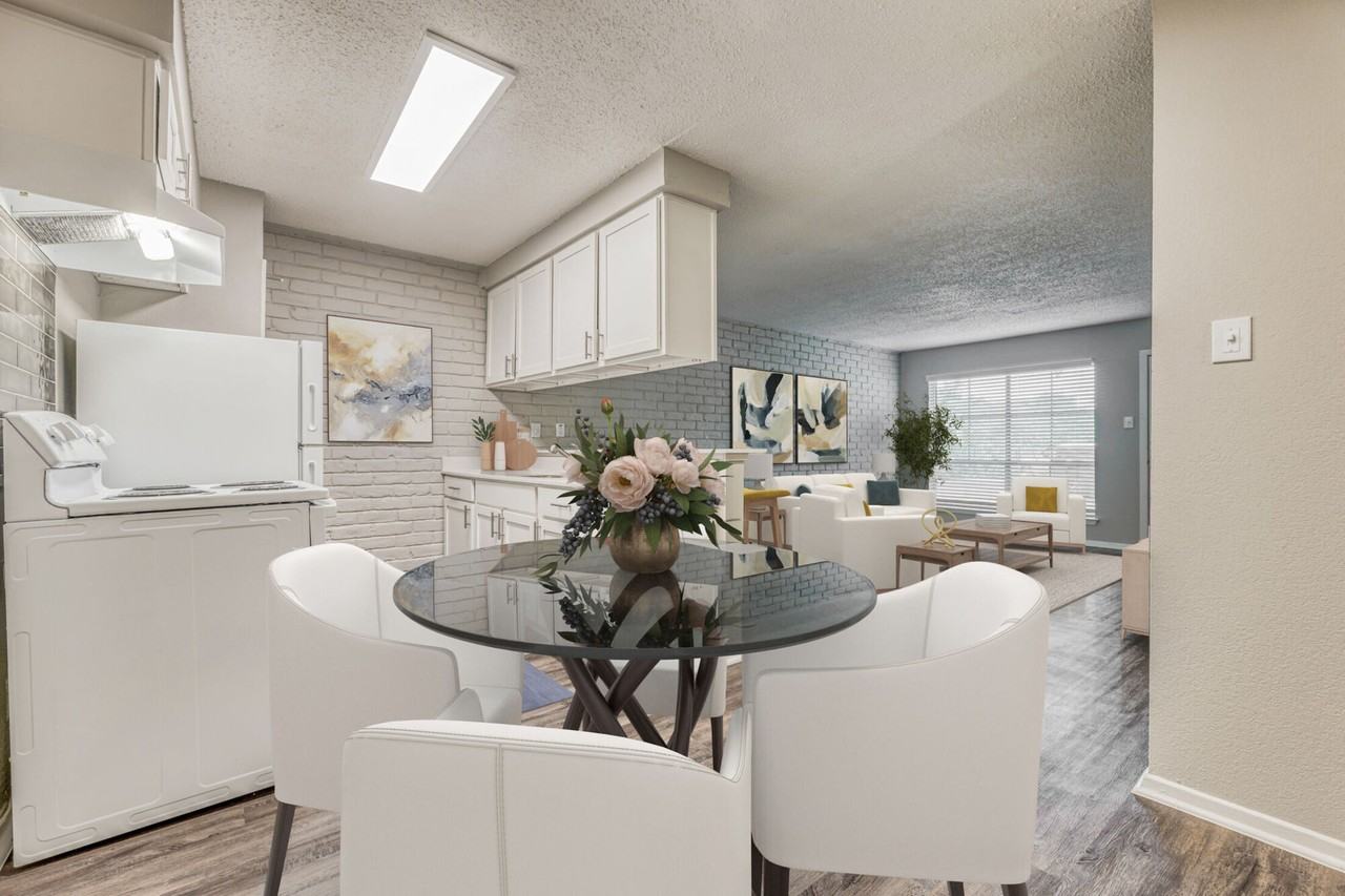 N Barnes Dr & W Walnut St #2064 - Photo 3 of 13