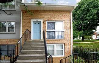 134 N Bedford St #B - Photo 1 of 1