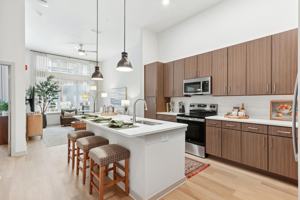 featured image of 805 Monroe St Sw