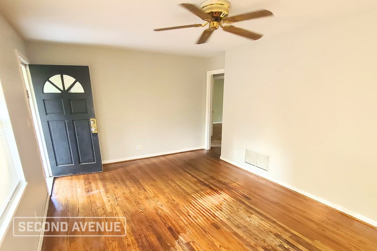 1613 Mann Dr - Photo 2 of 14