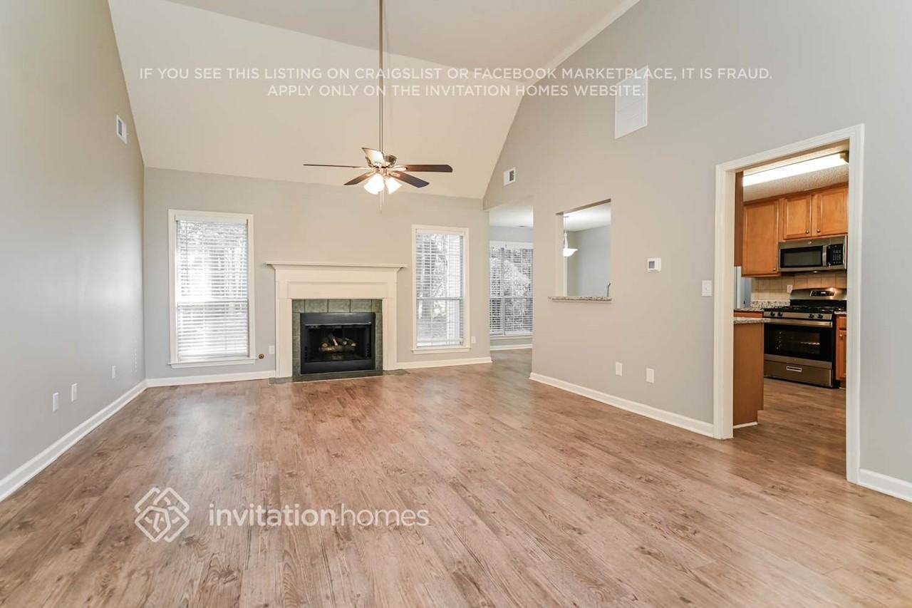 304 Freeman Forest Dr - Photo 4 of 18