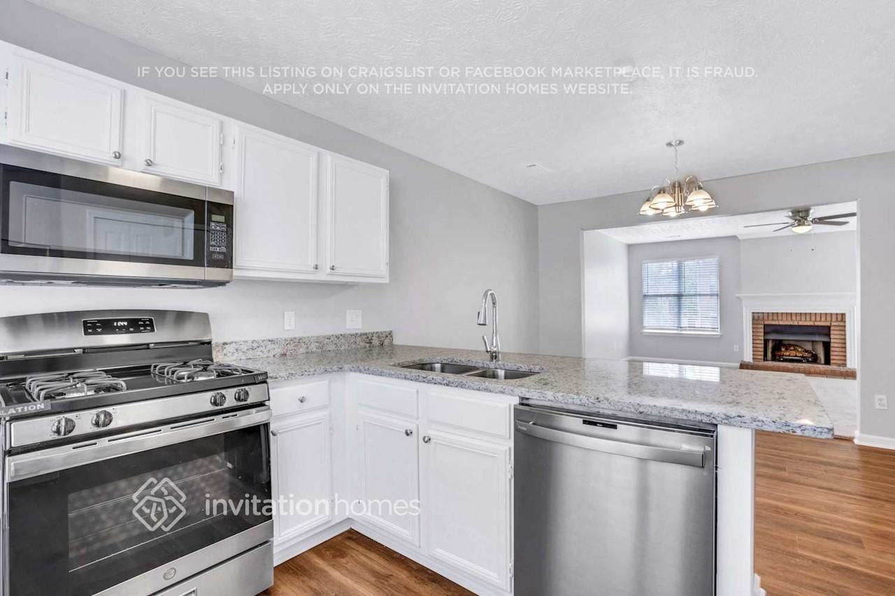 5257 Windfield Glen Ct Nw - Photo 6 of 23