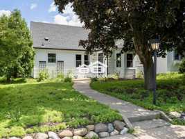 featured image of 5529 1st Ave S