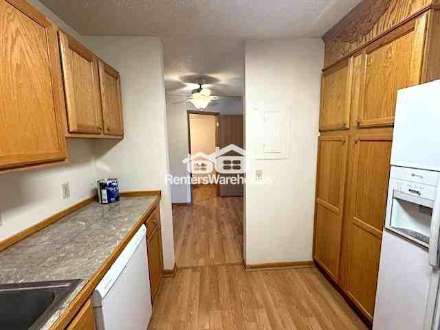 22 E 13th St - Photo 3 of 14