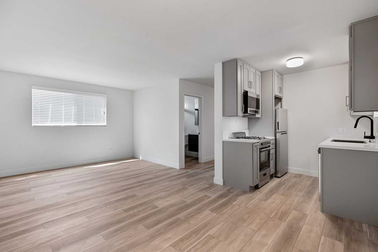 2734 Council Street #3 - Photo 4 of 11