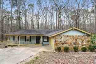 591 Stonehedge Dr - Photo 1 of 1