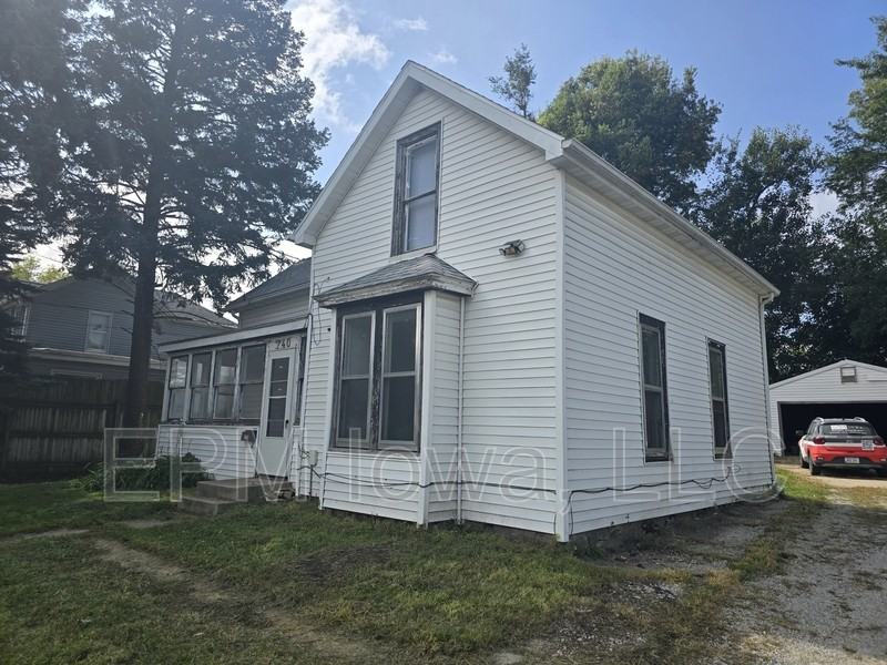 740 West 11th Street