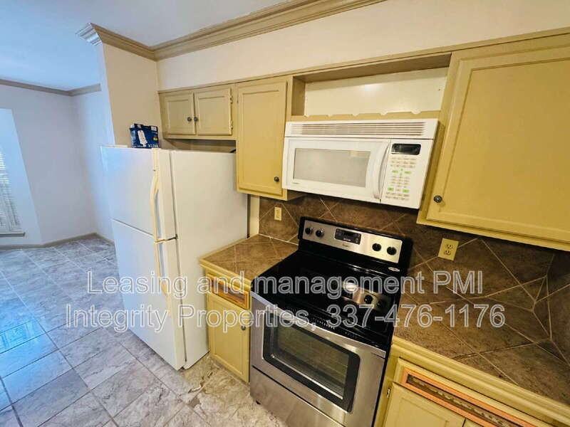 107 Steiner Rd - Photo 3 of 15
