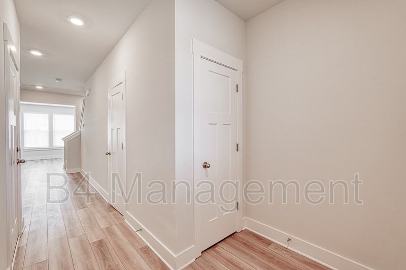 1091 Millison Pl - Photo 6 of 35