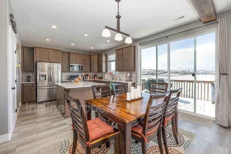 9313 N Vernham Ln - Photo 6 of 28