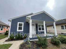 301 Villa Ave - Photo 1 of 1