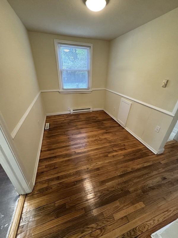 1215 Richeson Ave - Photo 3 of 11
