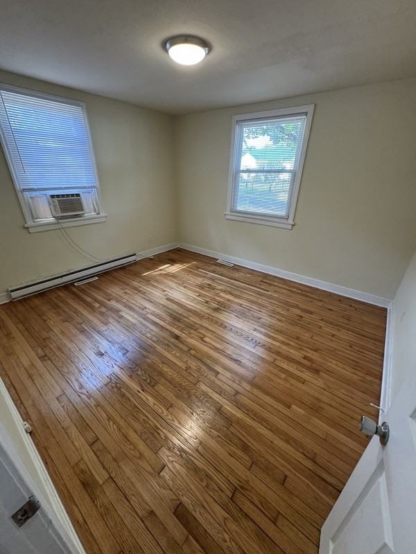 1215 Richeson Ave - Photo 6 of 11