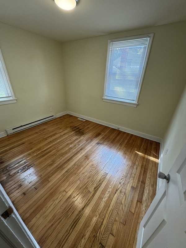 1215 Richeson Ave - Photo 7 of 11