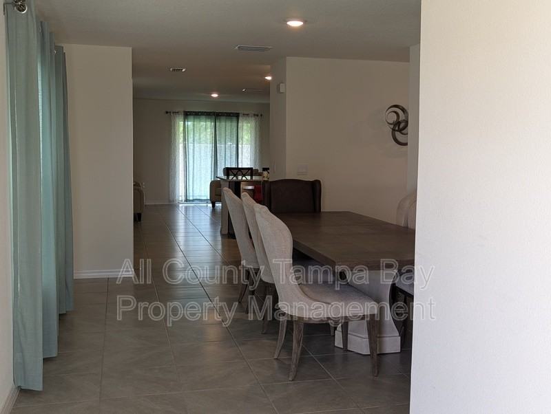 16549 Mosaic Oar Dr - Photo 4 of 17