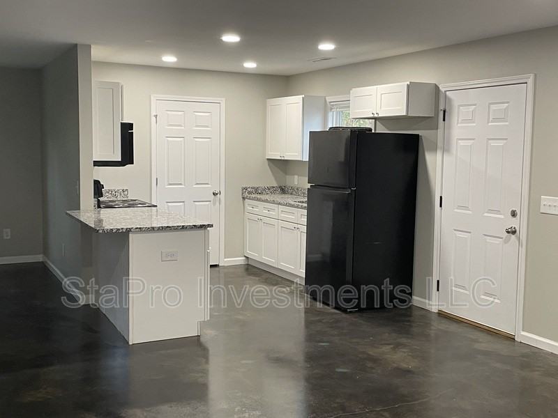 69 Mcmurtry Road #3B - Photo 3 of 15