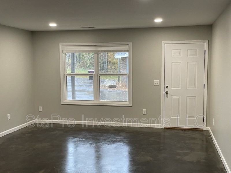 69 Mcmurtry Road #3B - Photo 5 of 15