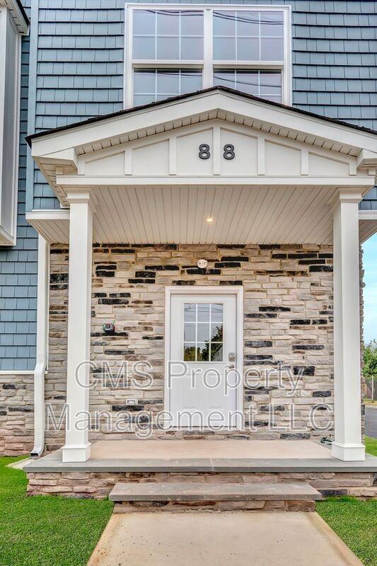 88 St Louis St #5 - Photo 6 of 32