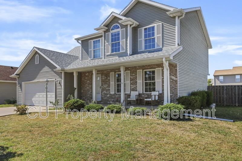 819 Bluegrass Ln - Photo 2 of 23