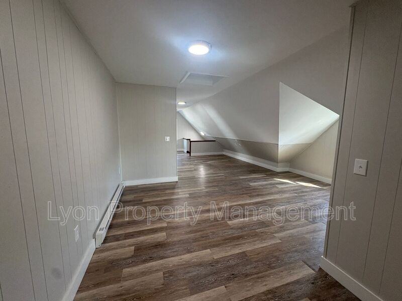 16 West St #3 - Photo 4 of 10