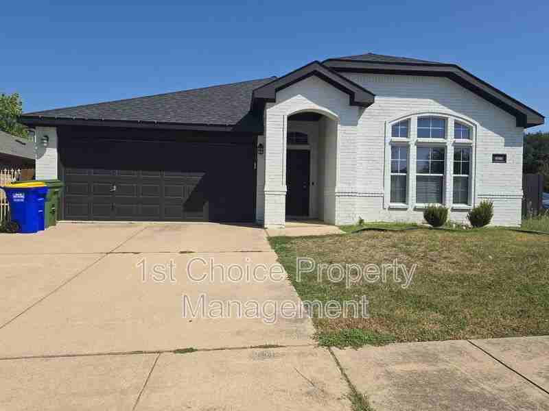 9300 Marilyn Ct - Photo 2 of 50