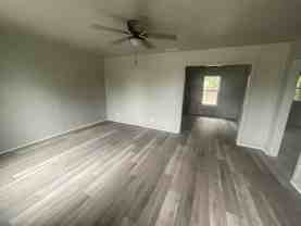 3102 Hollywood Ave - Photo 1 of 1