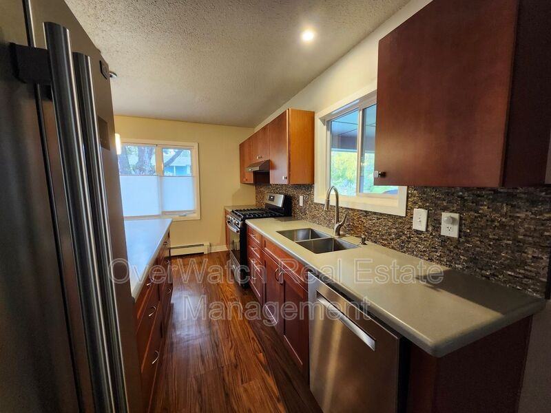 7019 Windsor Pl - Photo 3 of 17