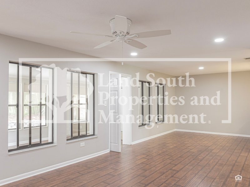 331 Lake Harris Dr - Photo 4 of 18
