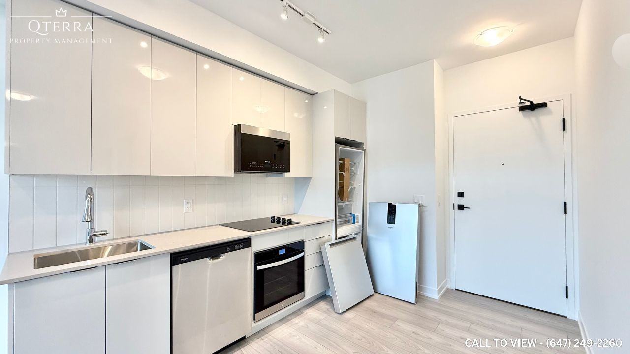 2119-10 Abeja St, Vaughan, Ontario L4K 0R4 - Photo 2 of 14