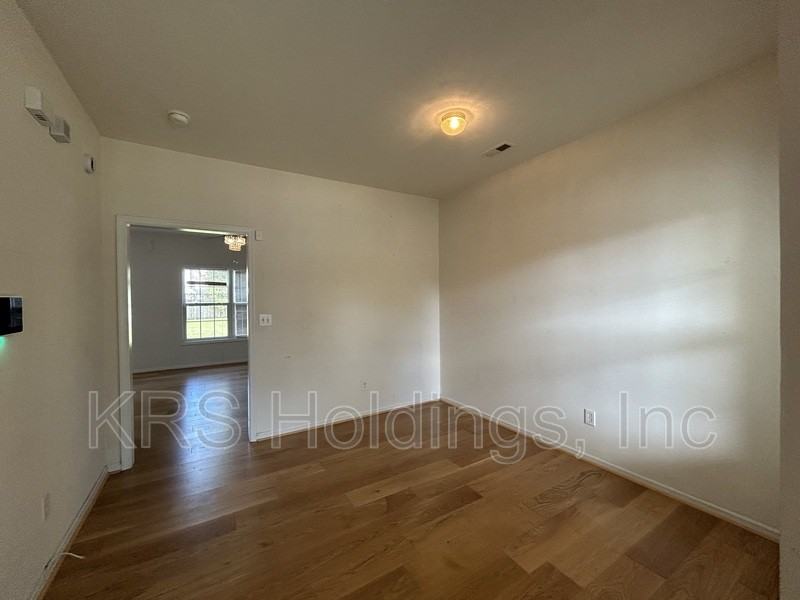 1705 Schooner Strait Court - Photo 2 of 21