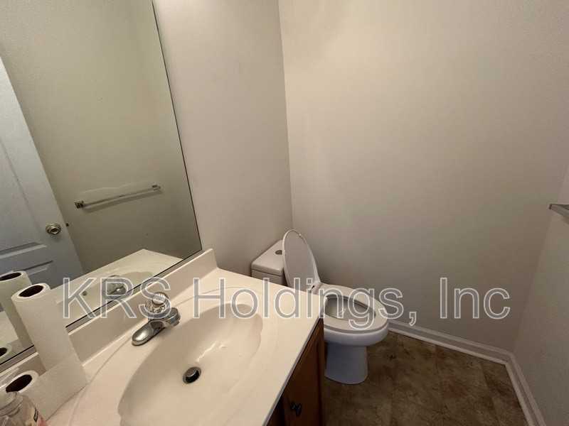 1705 Schooner Strait Court - Photo 7 of 21