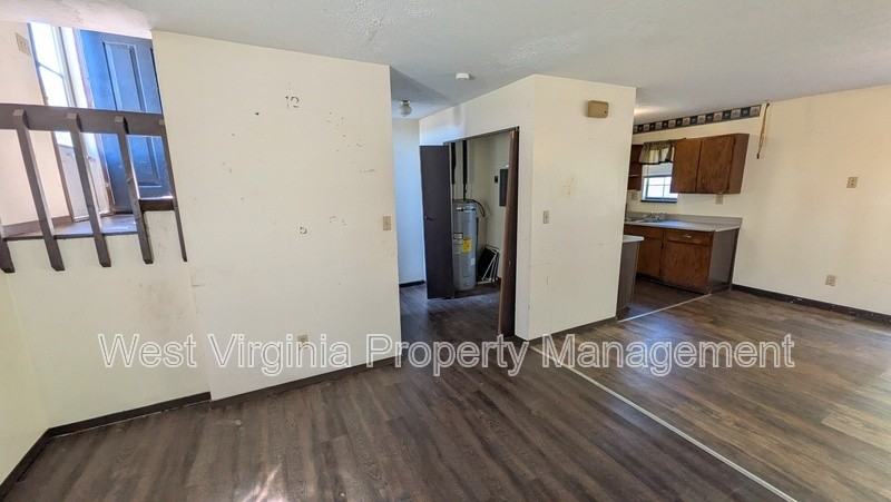 4 Lair Of Ii #4 - Photo 3 of 6