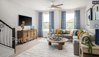 featured image of 110 Crown St