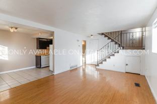228 W Foxbridge Dr - Photo 1 of 1